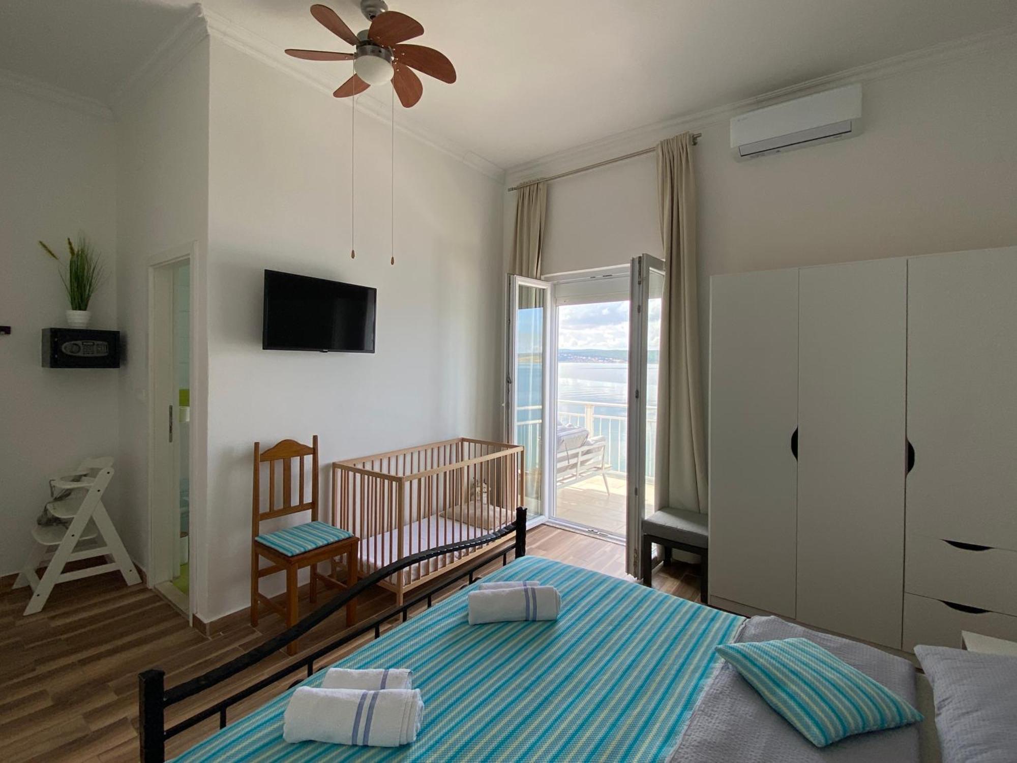 Holiday Beach Apartment ,House Palmasol-1 マスレニツァ エクステリア 写真